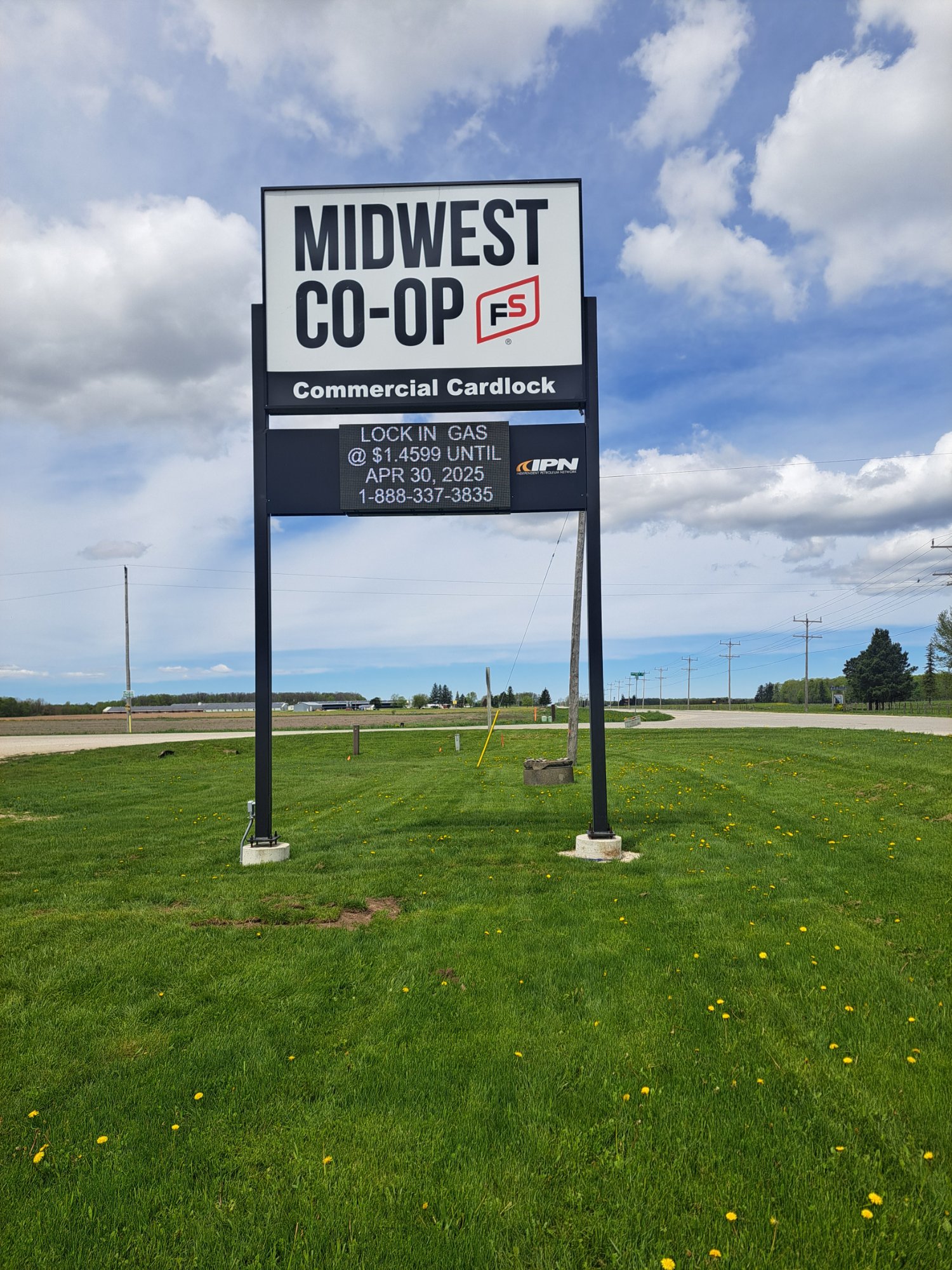 Midwest Co-op Hanover LED Sign