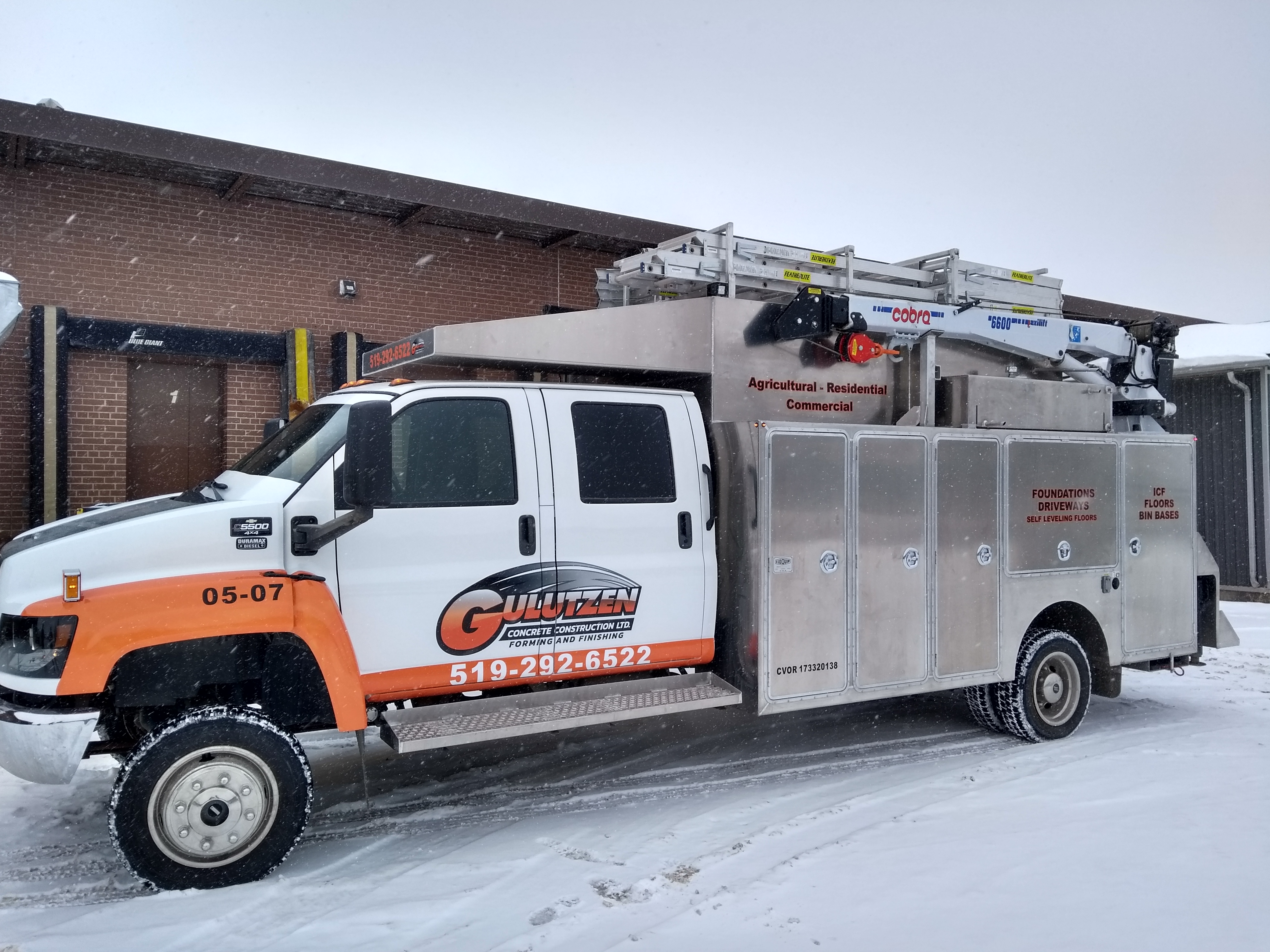 Gulutzen Concrete truck